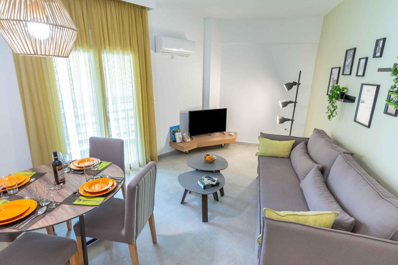 Suites 05-06 - Smart Cozy Suites - Large 2 Bedroom, Near Athens And Metro Buitenkant foto